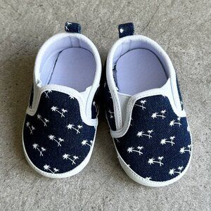 Tommy Bahama Slide on Shoes  |  Blue and white with palm trees  |  12-18 months